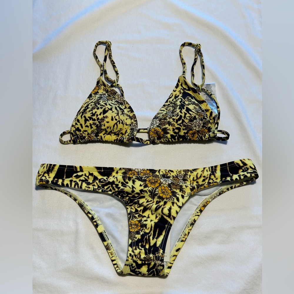 RVCA - Women's Swim Set - Yellow Floral - Size Extra Small